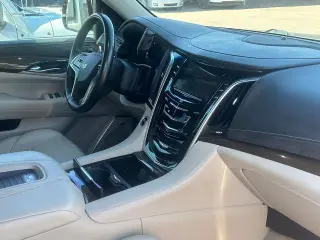 Cadillac Escalade 2019 4x4 Luxury 4dr SUV
