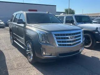 Cadillac Escalade 2019 4x4 Luxury 4dr SUV