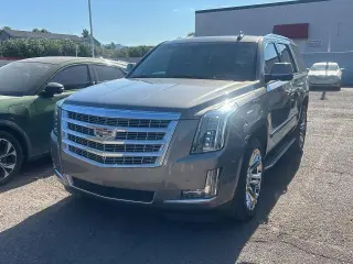 Cadillac Escalade 2019 4x4 Luxury 4dr SUV