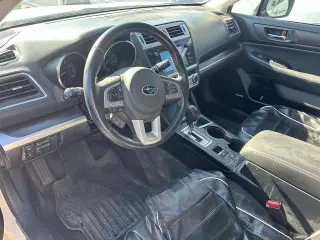 Subaru Legacy 2015 AWD 2.5i Limited 4dr Sedan
