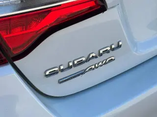 Subaru Legacy 2015 AWD 2.5i Limited 4dr Sedan