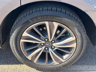 Acura MDX 2019 4dr SUV w/Technology Package