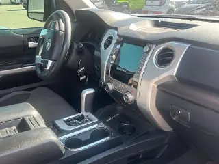 Toyota Tundra 2021 4x4 SR5 4dr CrewMax Cab Pickup SB