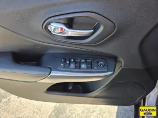 Jeep Cherokee 2019 4x4 Altitude 4dr SUV