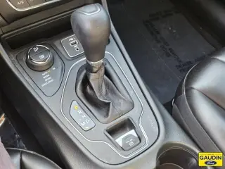 Jeep Cherokee 2019 4x4 Altitude 4dr SUV