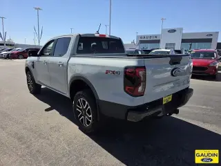 Ford Ranger 2024 4x4 Lariat 4dr SuperCrew 5.0 ft. SB