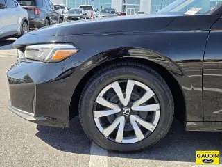 Honda Civic 2025 LX 4dr Sedan