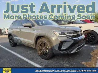 Volkswagen Taos 2022 SEL 4dr SUV