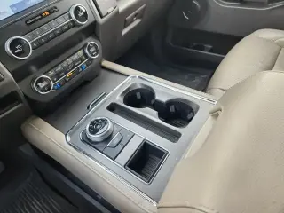 Ford Expedition 2020 4x2 XLT 4dr SUV