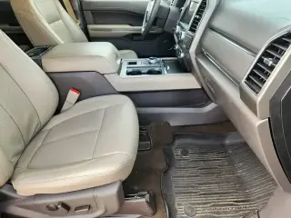 Ford Expedition 2020 4x2 XLT 4dr SUV