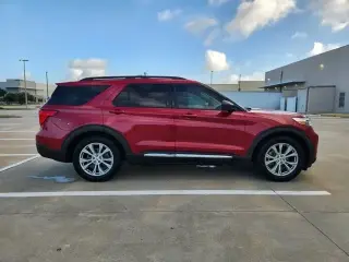 Ford Explorer 2021 XLT 4dr SUV