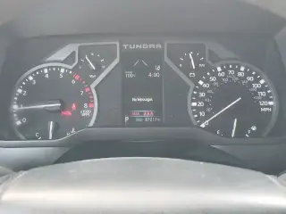 Toyota Tundra 2022 4x4 SR5 4dr CrewMax Cab Pickup SB