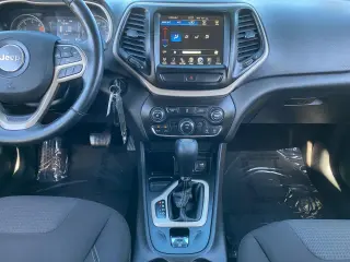 Jeep Cherokee 2017 Latitude 4dr SUV