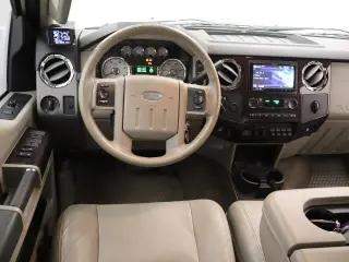 Ford F-250 Super Duty 2008 XL 4dr Crew Cab 4WD SB