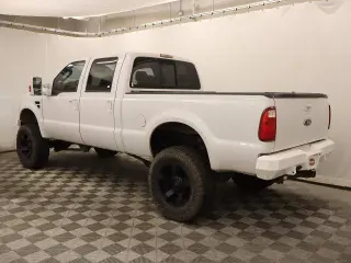 Ford F-250 Super Duty 2008 XL 4dr Crew Cab 4WD SB