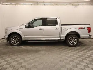 Ford F-150 2015 4x4 Platinum 4dr SuperCrew 5.5 ft. SB