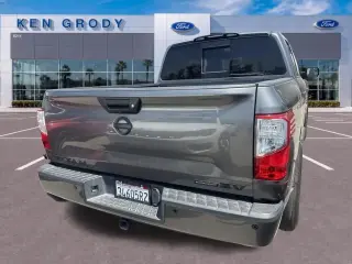 Nissan Titan 2019 4x2 S 4dr Crew Cab