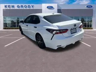 Toyota Camry 2023 SE 4dr Sedan