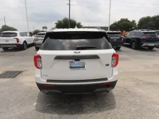 Ford Explorer 2023 XLT 4dr SUV