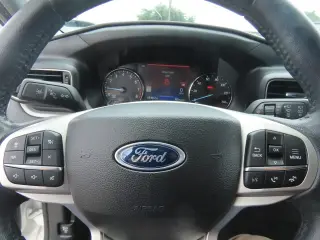 Ford Explorer 2023 XLT 4dr SUV