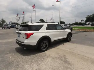 Ford Explorer 2023 XLT 4dr SUV