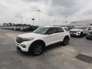Ford Explorer 2023 XLT 4dr SUV
