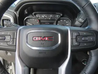 GMC Sierra 1500 2020 4x2 Elevation 4dr Crew Cab 5.8 ft. SB