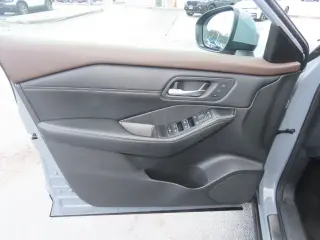 Nissan Rogue 2023 SL 4dr Crossover