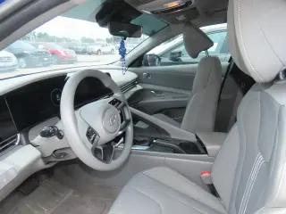 Hyundai ELANTRA 2024 SEL 4dr Sedan