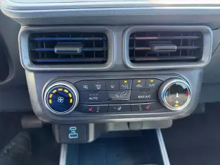 Ford Maverick 2023 XL 4dr SuperCrew 4.5 ft. SB