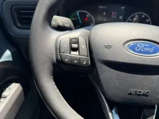 Ford Maverick 2023 XL 4dr SuperCrew 4.5 ft. SB