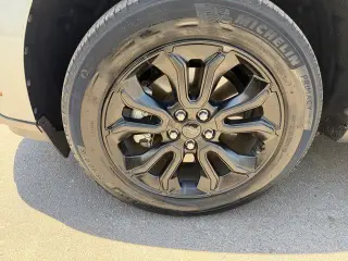 Ford Maverick 2023 XL 4dr SuperCrew 4.5 ft. SB