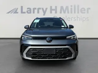 Volkswagen Taos 2025 SE 4dr SUV