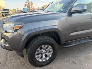 Toyota Tacoma 2019 4x2 SR5 V6 4dr Double Cab 5.0 ft SB