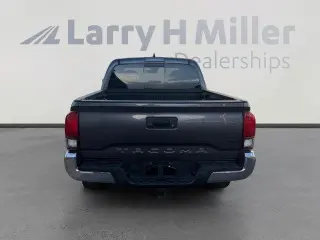 Toyota Tacoma 2019 4x2 SR5 V6 4dr Double Cab 5.0 ft SB