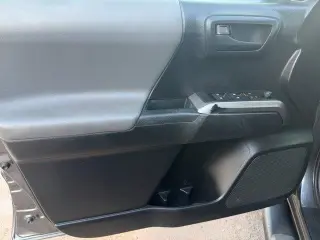 Toyota Tacoma 2019 4x2 SR5 V6 4dr Double Cab 5.0 ft SB