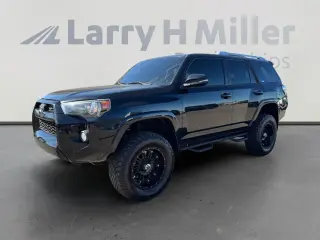 Toyota 4Runner 2018 4x4 SR5 4dr SUV