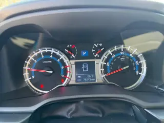 Toyota 4Runner 2018 4x4 SR5 4dr SUV