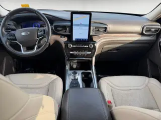 Ford Explorer 2022 AWD Platinum 4dr SUV