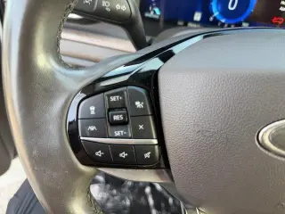 Ford Explorer 2022 AWD Platinum 4dr SUV