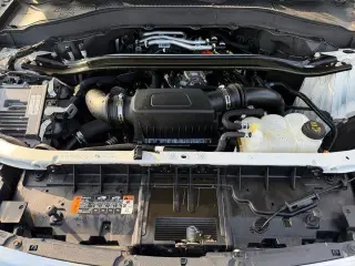 Ford Explorer 2022 AWD Platinum 4dr SUV