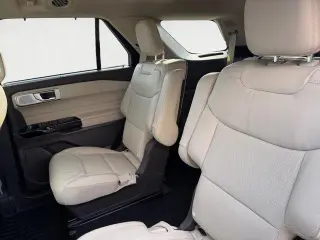 Ford Explorer 2022 AWD Platinum 4dr SUV