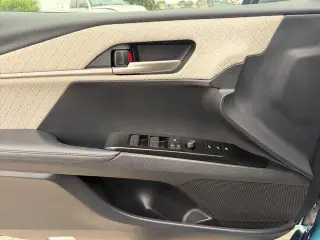 Toyota Camry 2025 SE 4dr Sedan