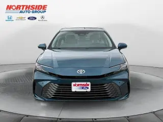 Toyota Camry 2025 SE 4dr Sedan