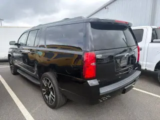 Chevrolet Suburban 2019 4x2 Premier 4dr SUV