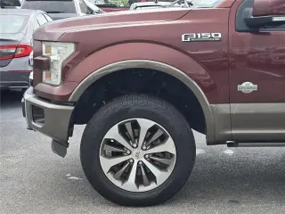 Ford F-150 2015 4x4 Lariat 4dr SuperCrew 5.5 ft. SB