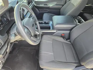 Ford F-150 2024 4x2 STX 4dr SuperCrew 5.5 ft. SB
