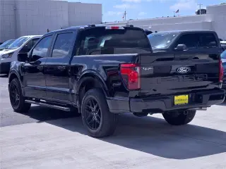 Ford F-150 2024 4x2 STX 4dr SuperCrew 5.5 ft. SB