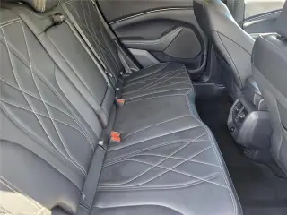 Ford Mustang Mach-E 2024 Select 4dr SUV