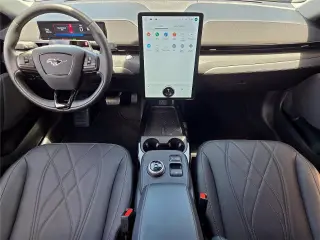 Ford Mustang Mach-E 2024 Select 4dr SUV